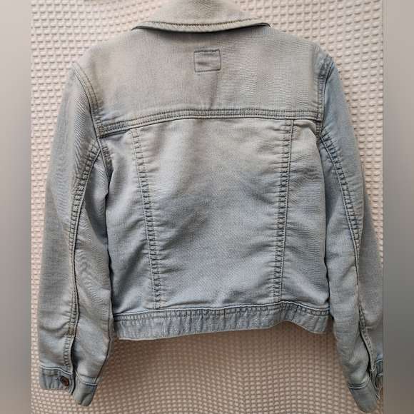 GAP Vintage Light Wash Jean Jacket, Girls' Size M(8/9) - Picture 7 of 7